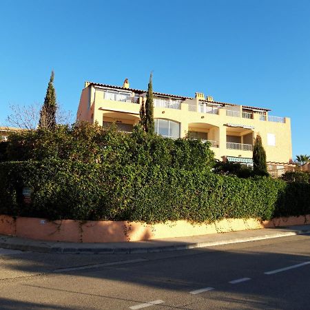 T2, Jardin, Veranda Chambre, Climatisation, Parking Privatif, Proche A Pied Centre, Plage, Gare, Pour 3 Adultes Ou 2 Adultes Avec 2 Enfants Bandol Bagian luar foto